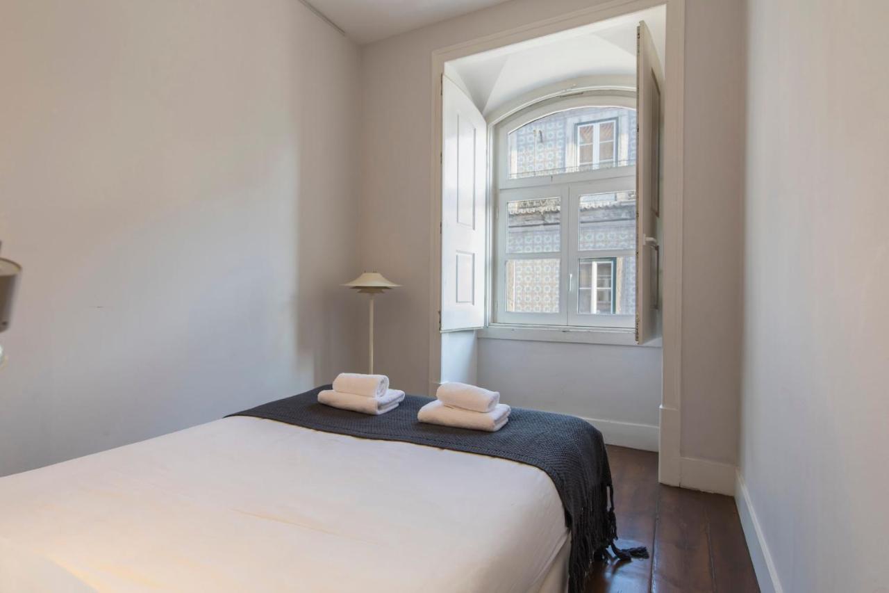 Lovelystay Downtown Dom Duarte Apartment Lissabon