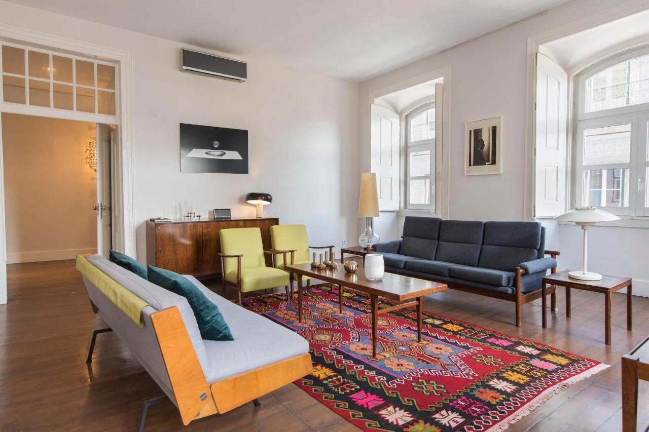 Lovelystay Downtown Dom Duarte Apartment