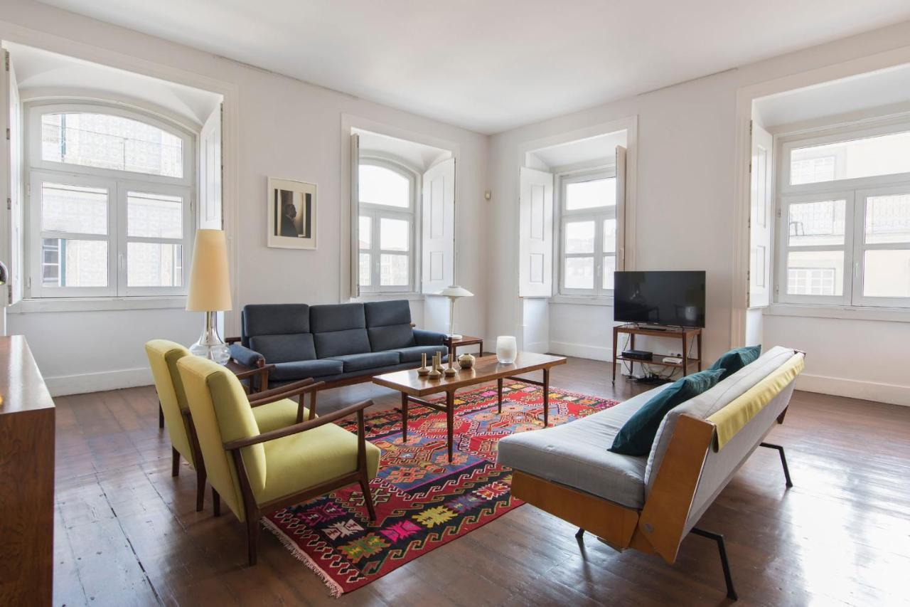 Lovelystay Downtown Dom Duarte Apartment *